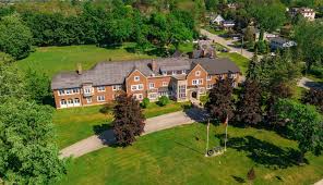 Temalı Yaz Okulları Nedir?